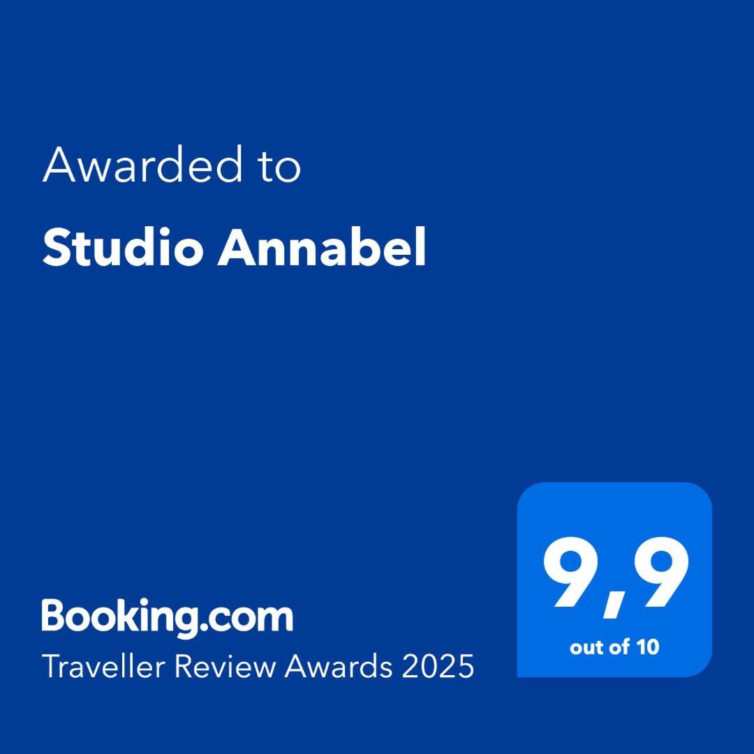 Studio Annabel Еленя-Гура Экстерьер фото